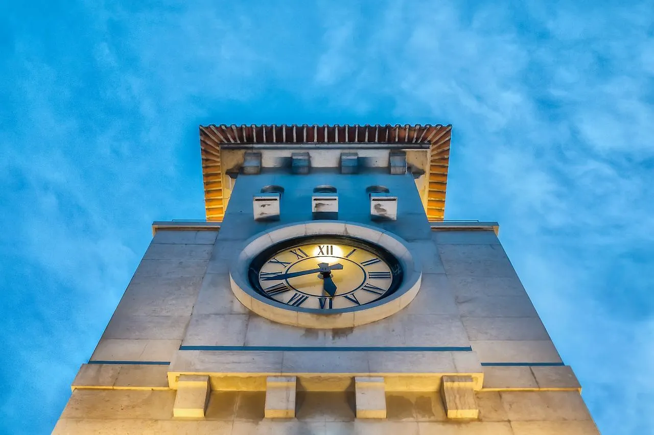 The Clock Tower Suite By Lisbon Five Stars location